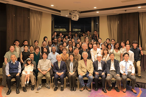 「毒性学教室　創立35周年記念パーティ」を開催しました（2025年6月7日）。